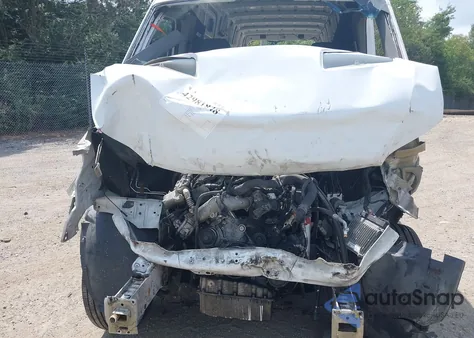 2017 Mercedes-Benz Sprinter 2500 High Roof V6 из США, поврежденный, VIN WD3PE8CD5HP521290